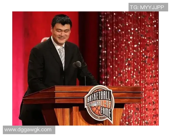 姚明如何在中国男篮中掌握权力与影响力的背后故事