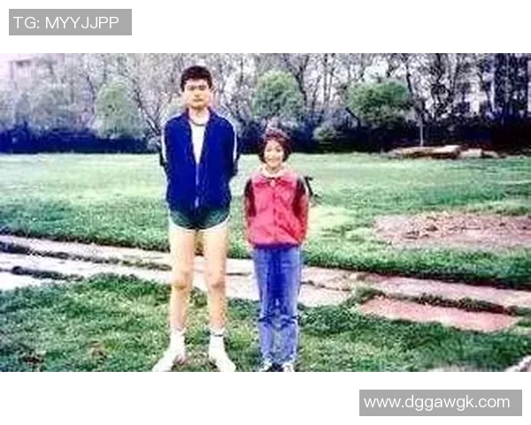 姚明畅谈人生与篮球之路的精彩瞬间与背后故事 姚明畅谈人生与篮球之路的精彩瞬间与背后故事