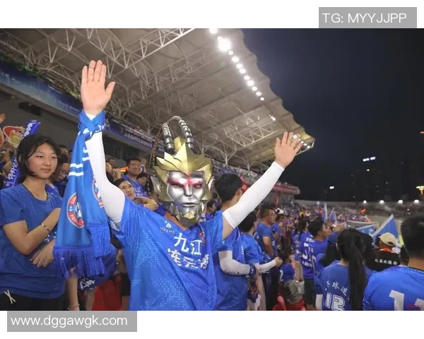 足球明星畅游青秀山感受自然魅力与足球激情的完美结合 足球明星畅游青秀山感受自然魅力与足球激情的完美结合